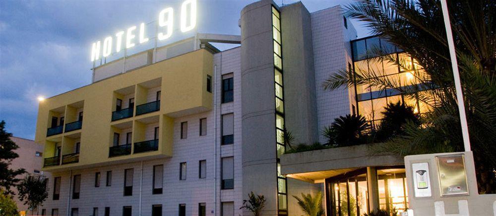 Hotel 90 Capurso Exterior photo